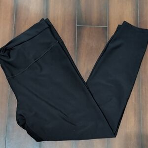 Old Navy Active High-Rise Black Leggings